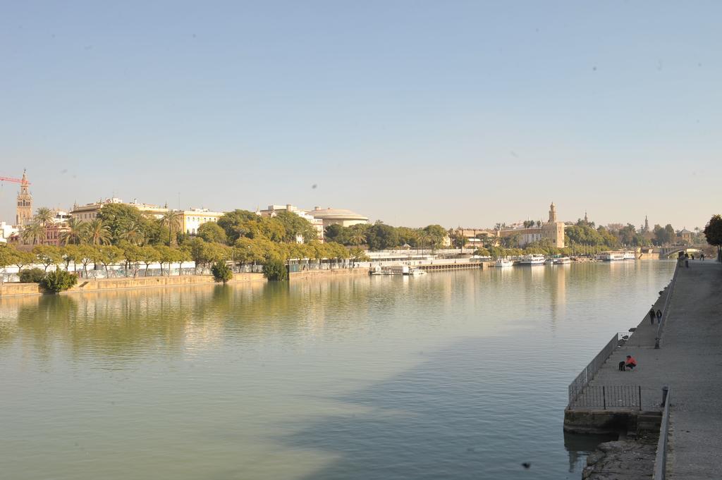 Apartamento Blanco Calle Pureza * Sevilla